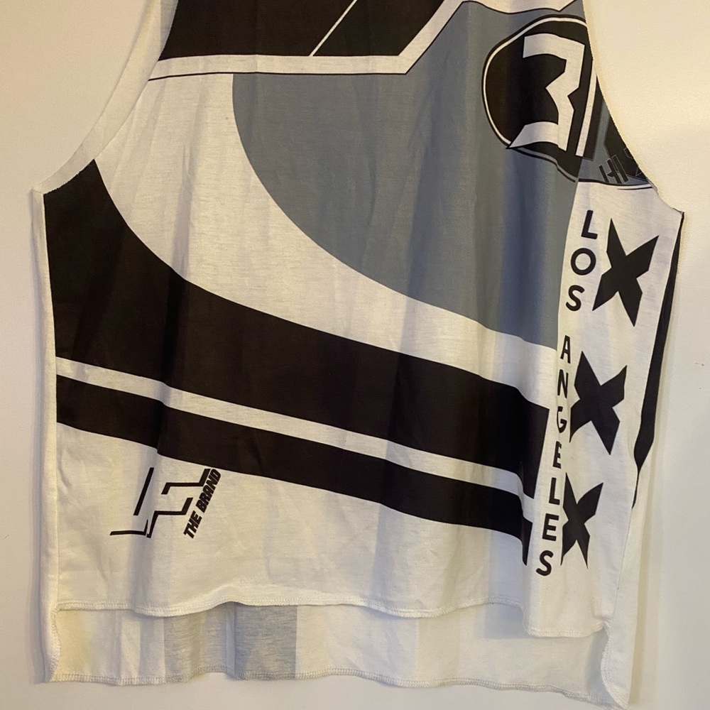 LF The Brand VINTAGE SLEEVELESS TRIM T-SHIRT🌺NWT - Picture 5 of 7